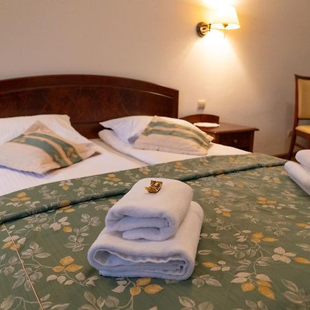 Aparthotel Karmel Krakow Ngoại thất bức ảnh