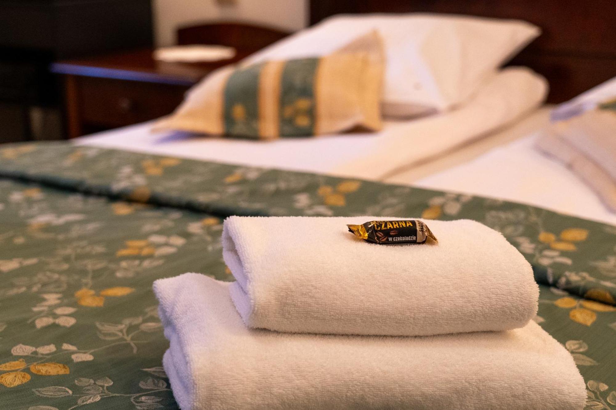 Aparthotel Karmel Krakow Ngoại thất bức ảnh