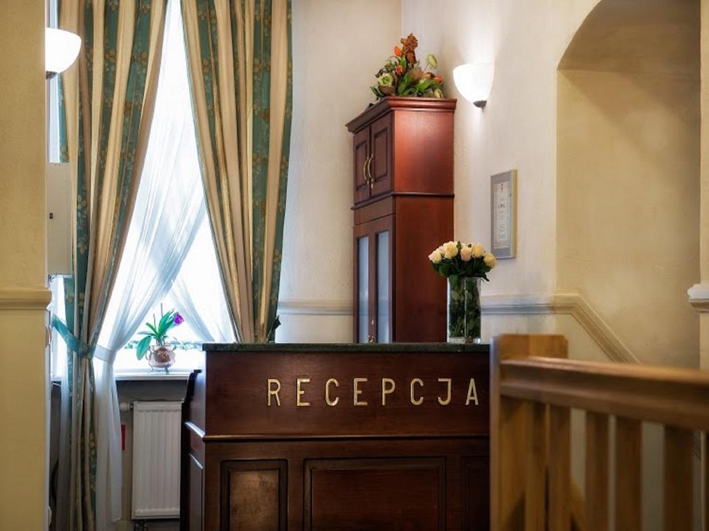 Aparthotel Karmel Krakow Ngoại thất bức ảnh